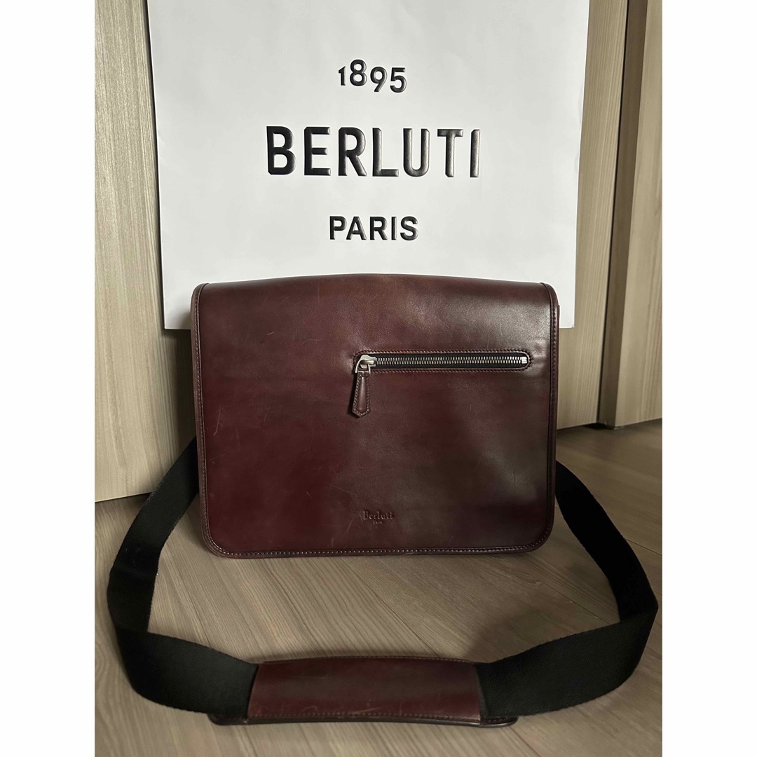 Berluti(ベルルッティ)の特注定価100万 ベルルッティ ショルダーバッグ メッセンジャー マダムオルガ期 メンズのバッグ(ショルダーバッグ)の商品写真