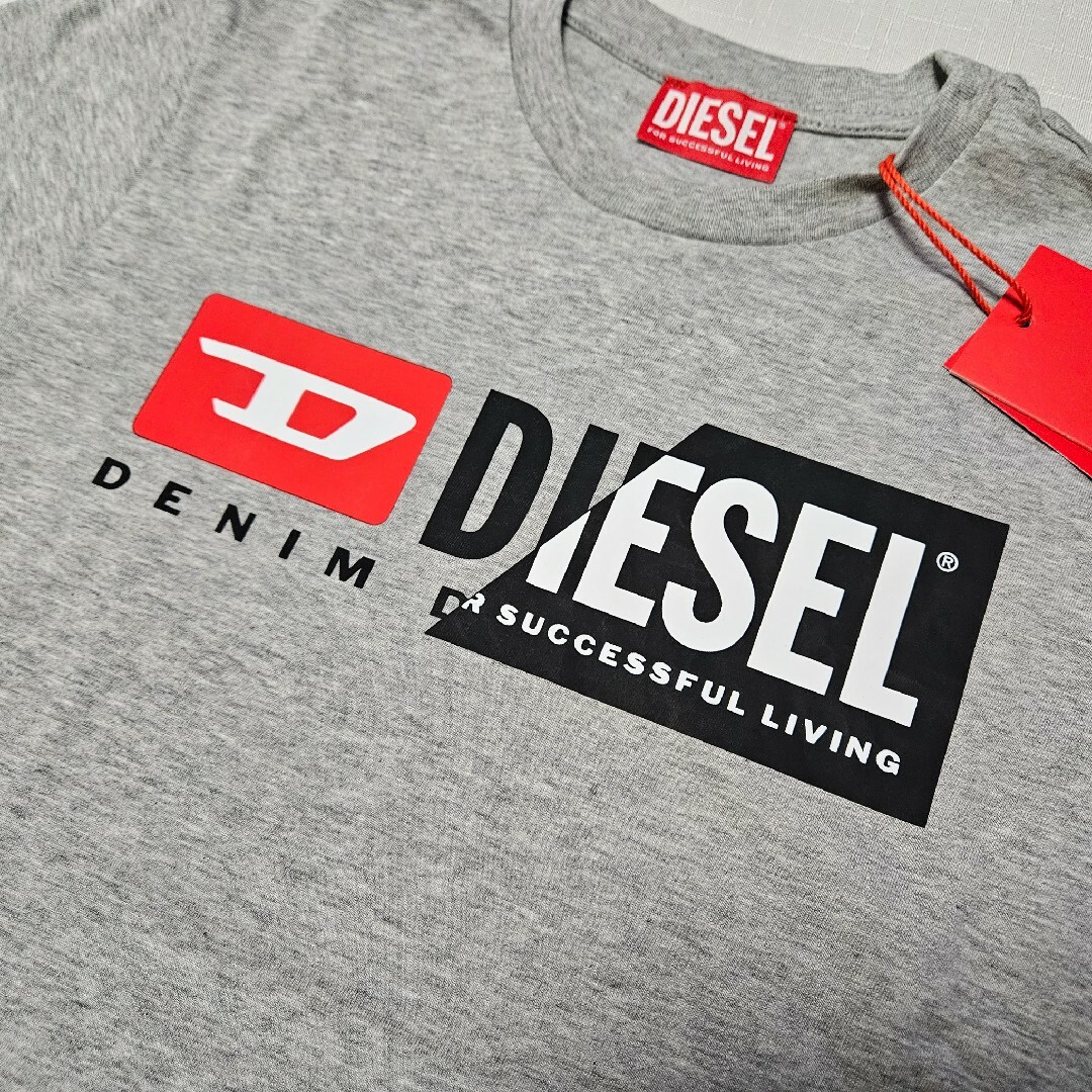 DIESEL(ディーゼル)のDIESEL ディーゼルキッズ　Tシャツ キッズ/ベビー/マタニティのキッズ服男の子用(90cm~)(Tシャツ/カットソー)の商品写真