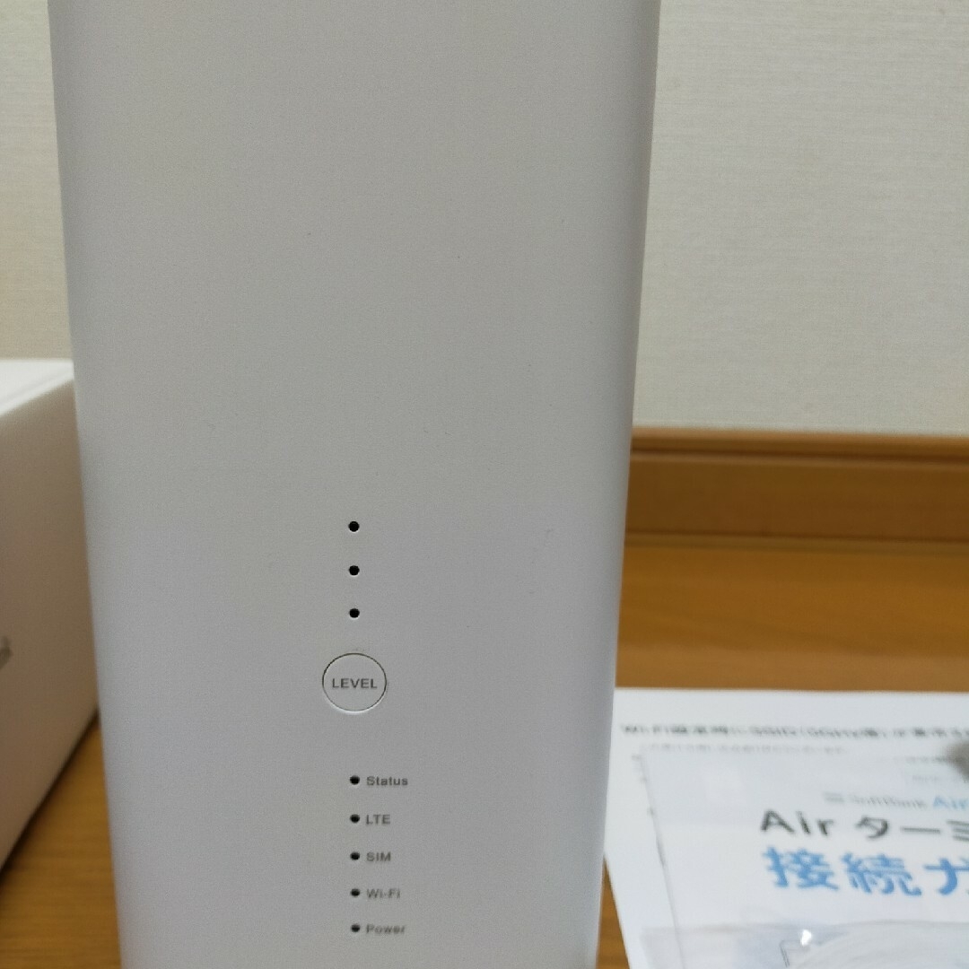 Softbank(ソフトバンク)の【美品】SoftBank Air ターミナル4 NEXT スマホ/家電/カメラのPC/タブレット(PC周辺機器)の商品写真