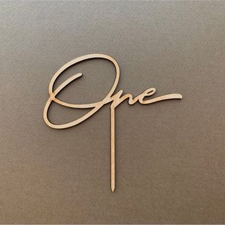 木製ケーキトッパー 「One」B / マンスリー 1歳 誕生日 バースデーフォト(その他)