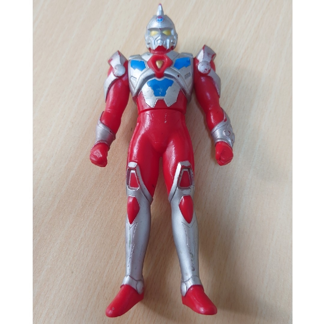 ウルトラマン ソフビ人形 3点 まとめ売り エンタメ/ホビーのフィギュア(特撮)の商品写真