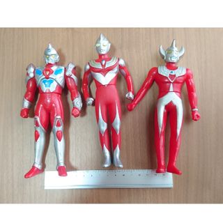 ウルトラマン ソフビ人形 3点 まとめ売り(特撮)