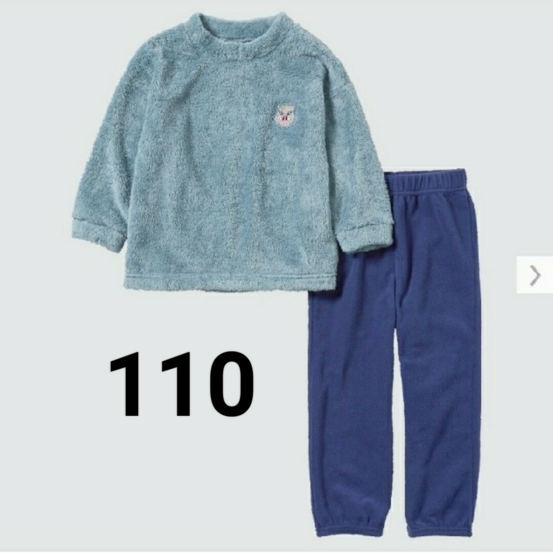 UNIQLO(ユニクロ)の【新品・未開封】UNIQLO  鬼滅の刃  伊之助  フリースセット  110 キッズ/ベビー/マタニティのキッズ服男の子用(90cm~)(パジャマ)の商品写真