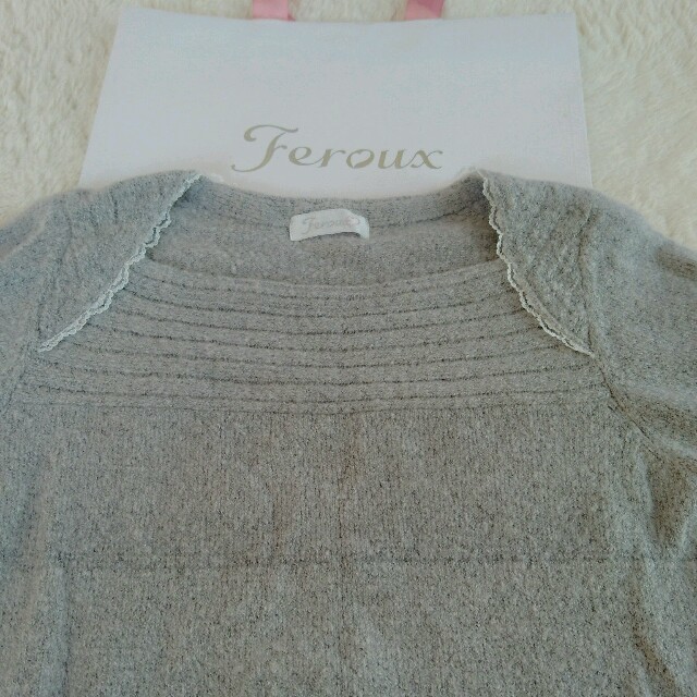 Feroux(フェルゥ)の2/26まで✴新品🌼Feroux🌼ニットトップス レディースのトップス(ニット/セーター)の商品写真