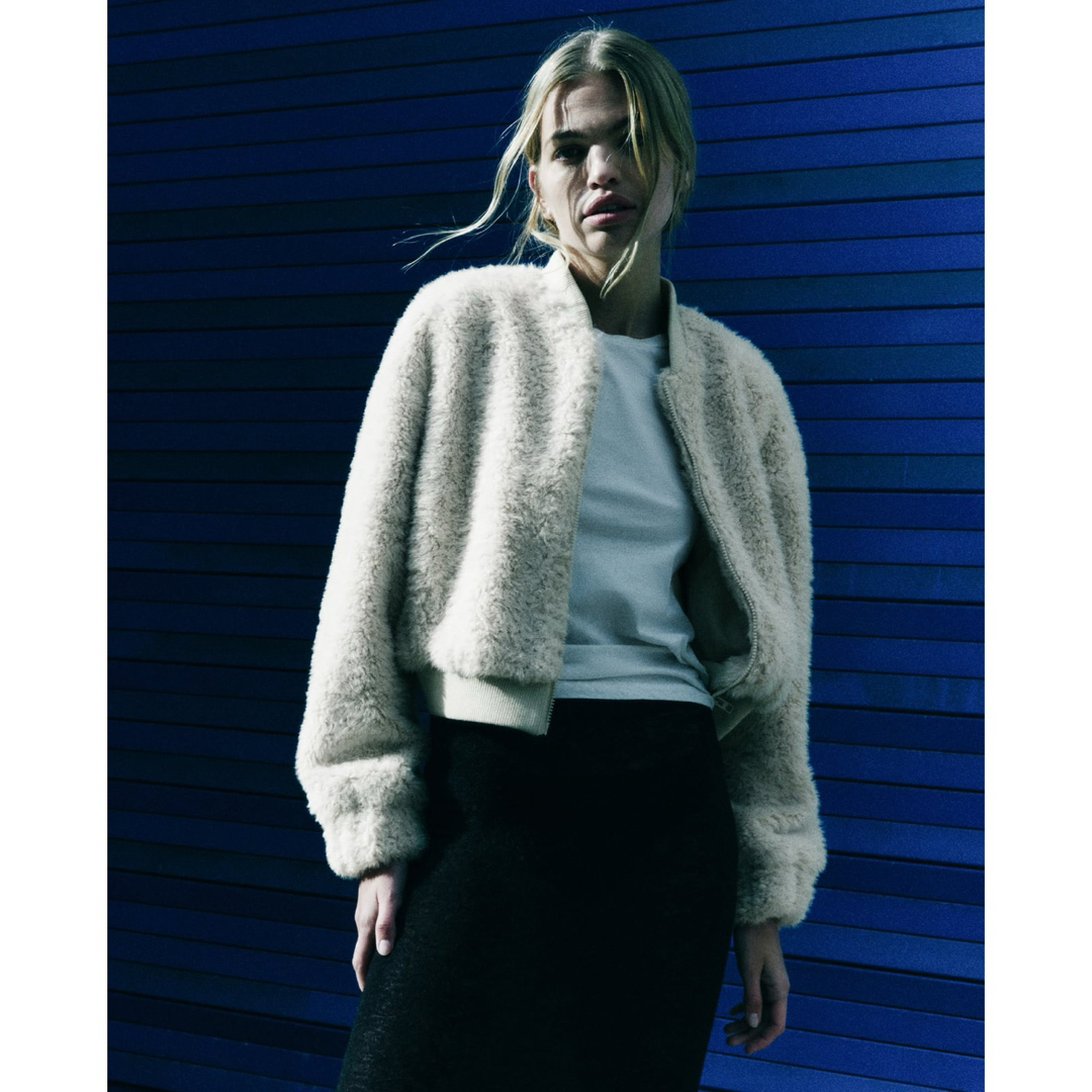 ZARA - ZARA フェイクファークロップドボンバージャケット ZARA - ZARA フェイクファークロップドボンバージャケット
