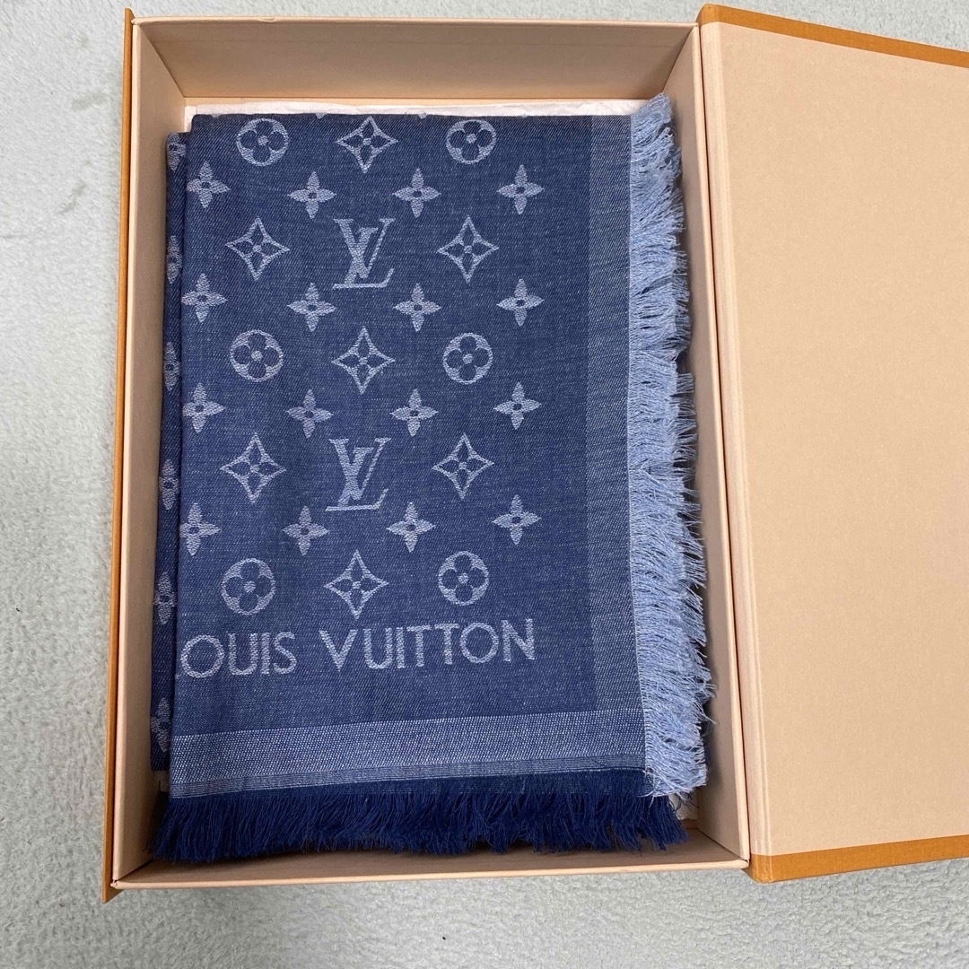 LOUIS VUITTON - ストールモノグラムエッセンシャルの通販 by