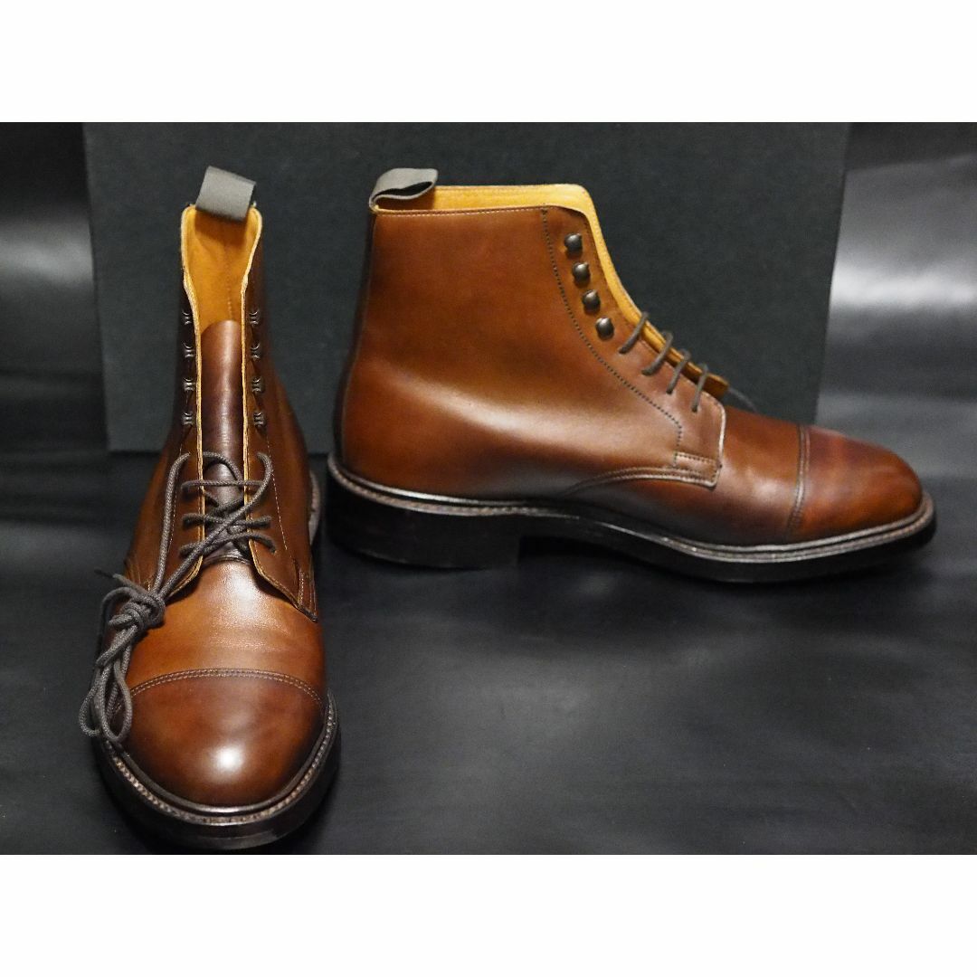 Crockett&Jones(クロケットアンドジョーンズ)の【使用数回】CROCKETT&JONES CONISTON 7E 325 メンズの靴/シューズ(ブーツ)の商品写真