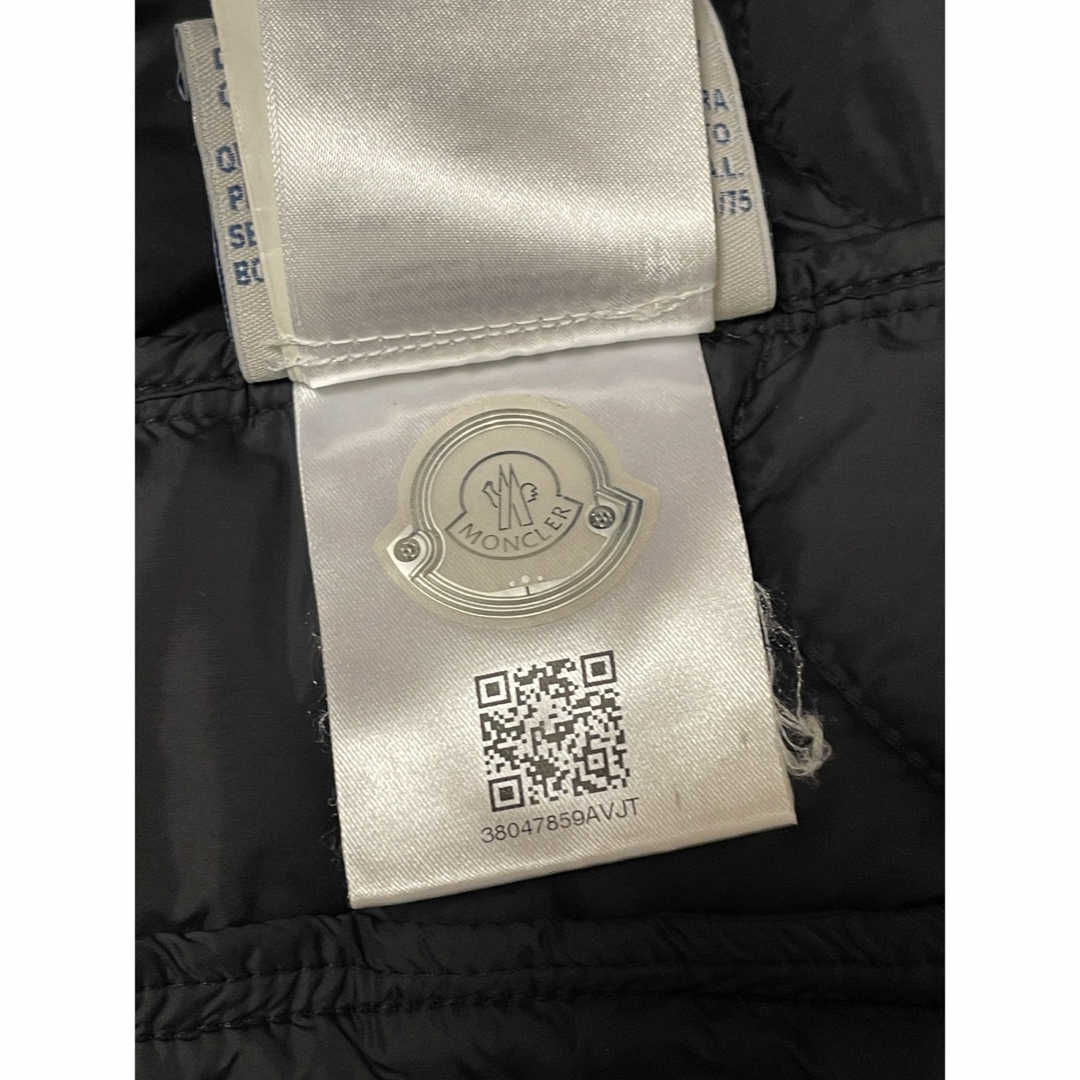 MONCLER(モンクレール)のMONCLER/モンクレール ウール  キルティング ダウンジャケット カーキ メンズのジャケット/アウター(ダウンジャケット)の商品写真