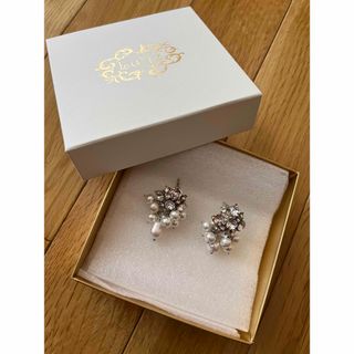 パール　シルバー　ゴージャス　ピアス　パーティー用　結婚式(ピアス)