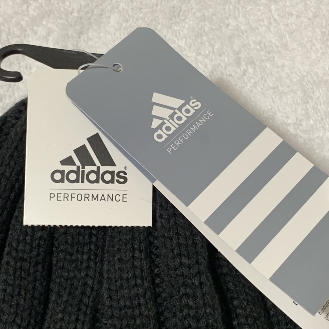 adidas(アディダス)のadidas ニット帽　BLACK メンズの帽子(ニット帽/ビーニー)の商品写真