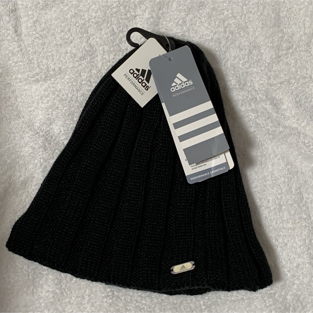 adidas(アディダス)のadidas ニット帽　BLACK メンズの帽子(ニット帽/ビーニー)の商品写真
