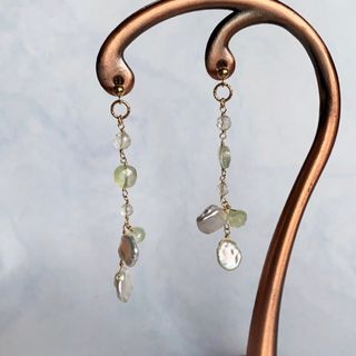 プレナイトとパールのピアス(ピアス)