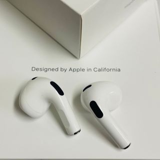 アップル(Apple)のエアーポッズ AirPods 第3世代国内正規品　両耳のみ(ヘッドフォン/イヤフォン)