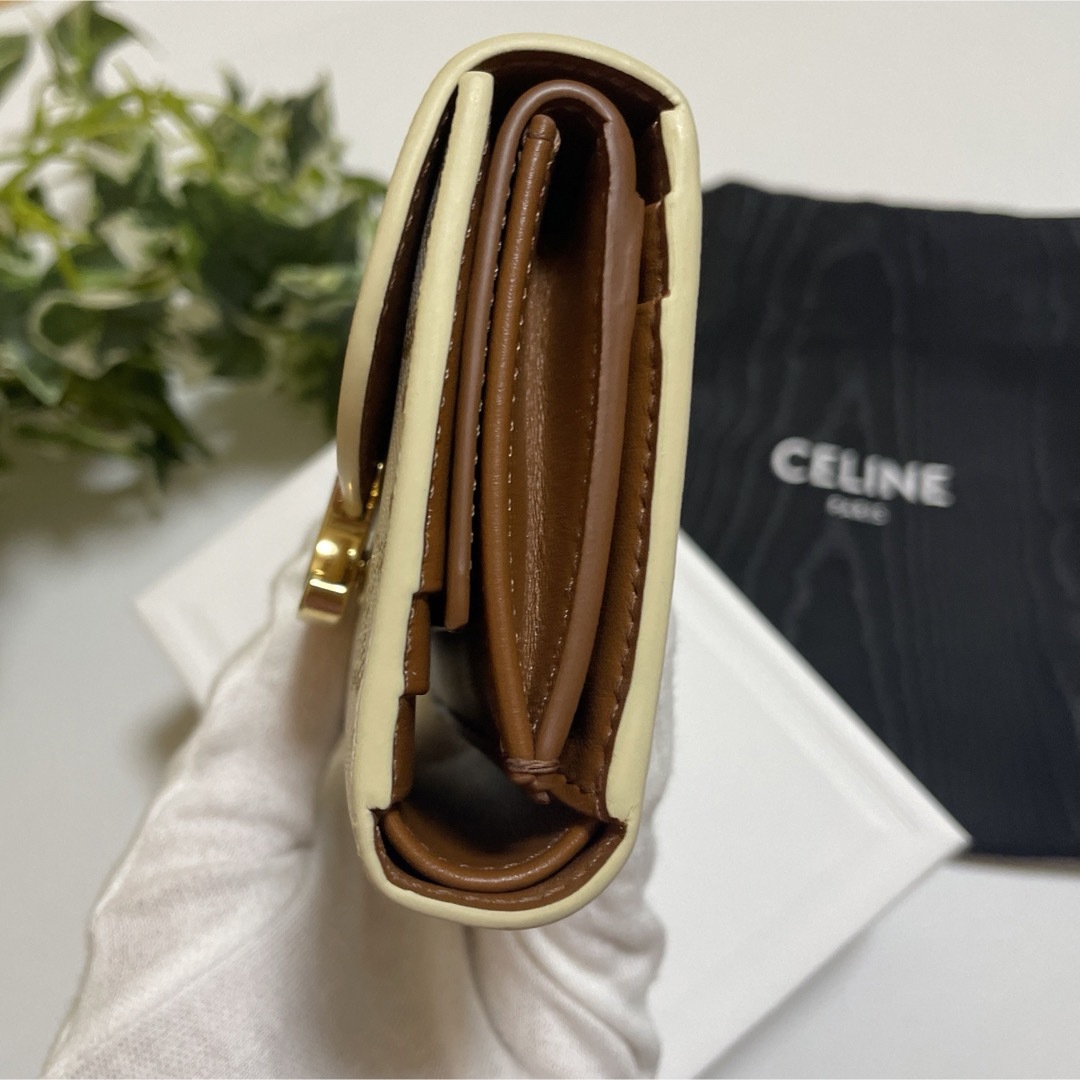 celine - セリーヌ スモールウォレット トリオンフ キャンバス