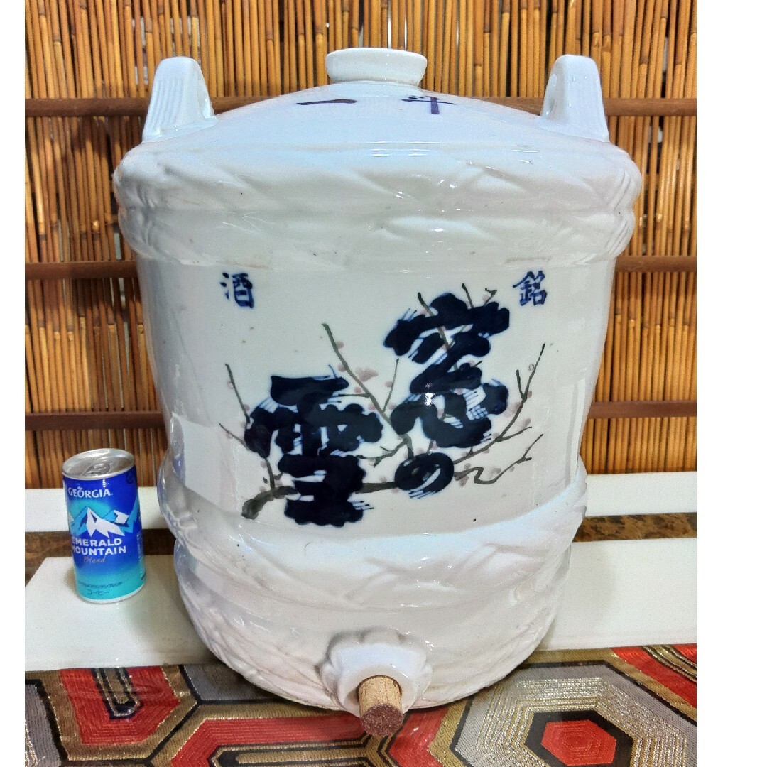 一斗樽 陶磁器製酒樽 窓の雪 昭和レトロポップ かわいい酒樽 一斗樽 陶磁器製酒樽 窓の雪 昭和レトロポップ かわいい酒樽