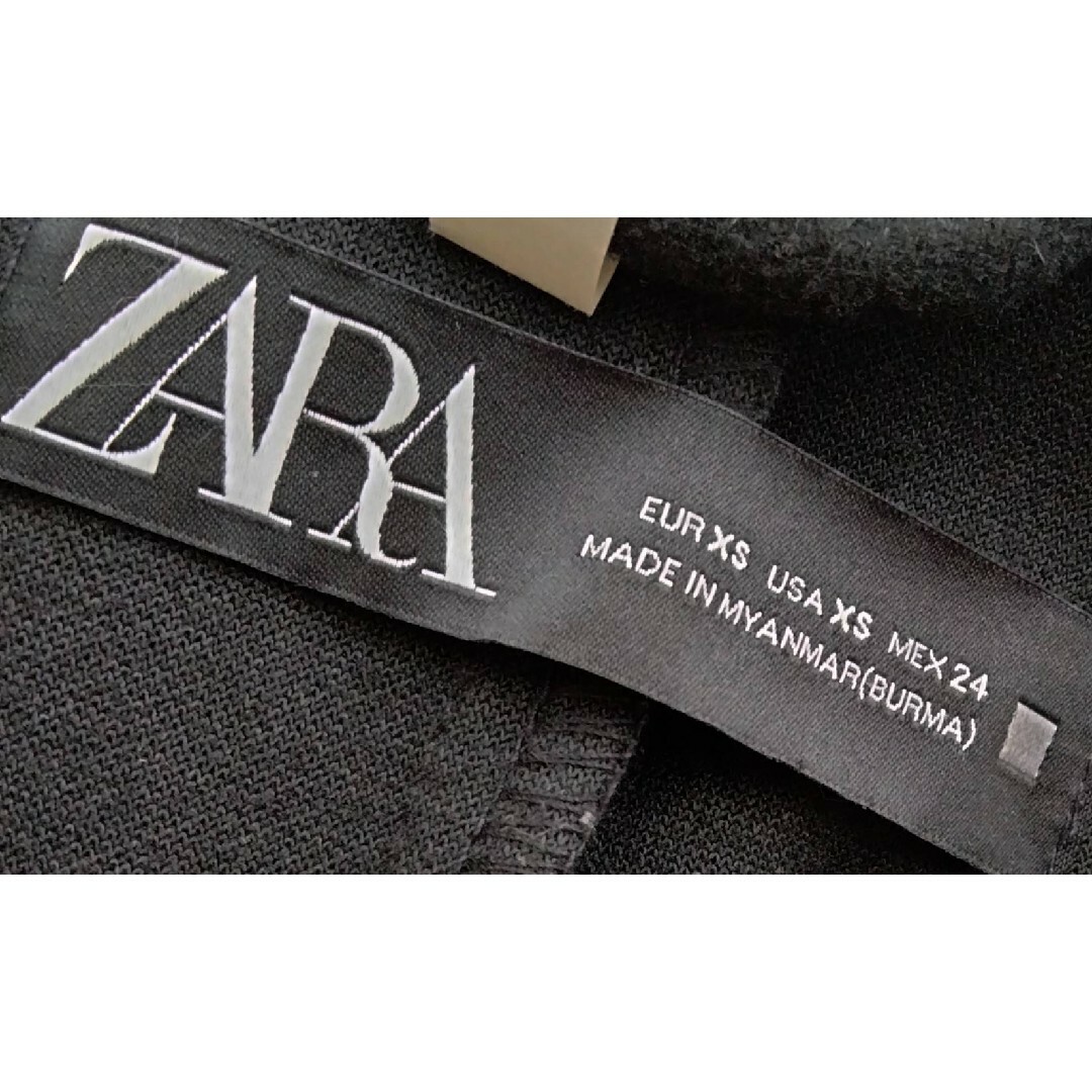 ZARA(ザラ)のZARA クリーニング済みフード付き ガウン コート レディースのジャケット/アウター(ガウンコート)の商品写真