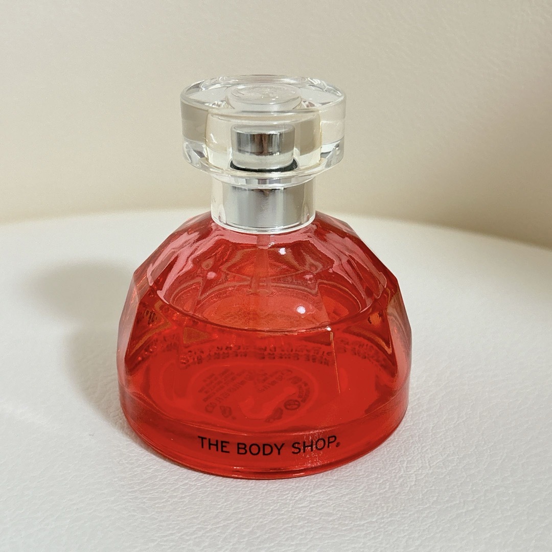 THE BODY SHOP(ザボディショップ)のジャパニーズチェリーブロッサム ストロベリーキス オードトワレ 50mL コスメ/美容の香水(香水(女性用))の商品写真