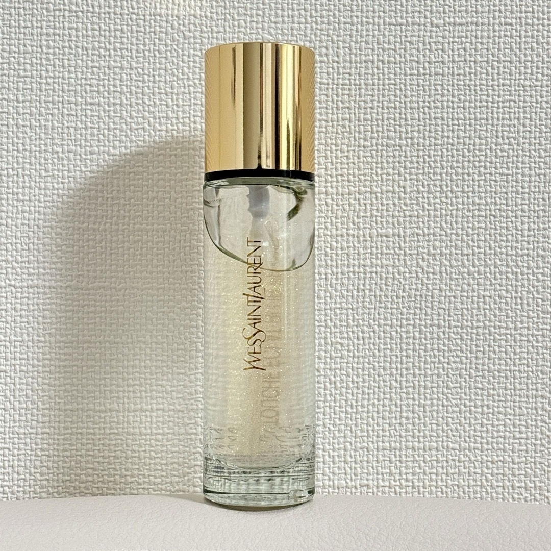 Yves Saint Laurent Beaute(イヴサンローランボーテ)のラディアント タッチ ブラープライマー 1（メイクアップベース）30mL コスメ/美容のベースメイク/化粧品(化粧下地)の商品写真