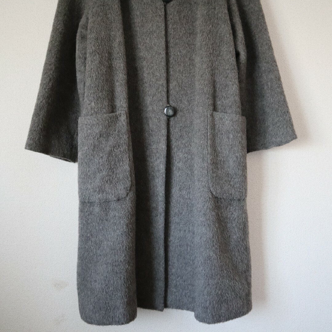 Lochie(ロキエ)のvintage Gray wool 100% coat レディースのジャケット/アウター(ロングコート)の商品写真