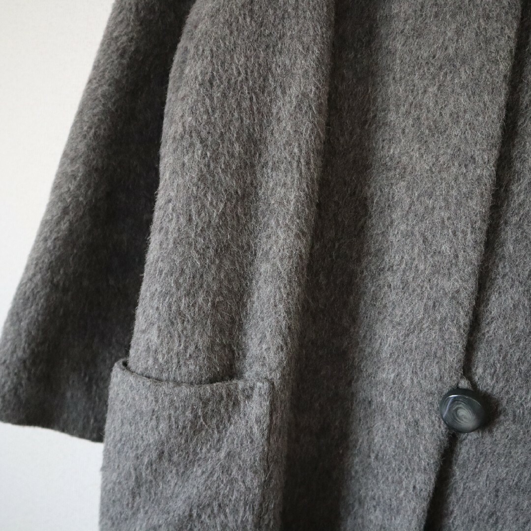 Lochie(ロキエ)のvintage Gray wool 100% coat レディースのジャケット/アウター(ロングコート)の商品写真