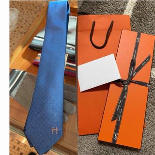 エルメス(Hermes)のHERMES☆ 2023秋冬コレクション 《テール・ドゥ・H》(ネクタイ)