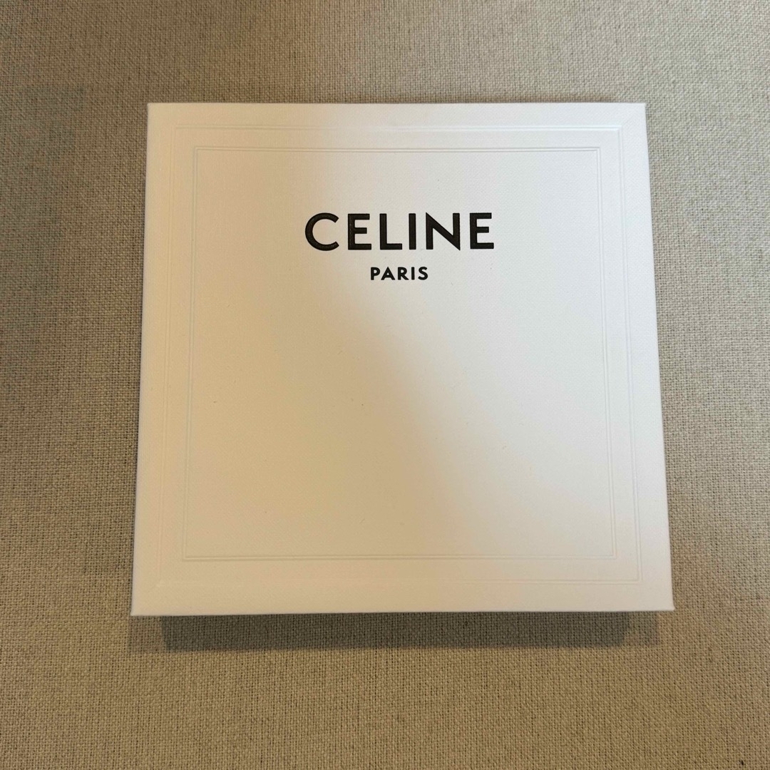 celine(セリーヌ)のCELINE セリーヌ 空箱 レディースのバッグ(ショップ袋)の商品写真