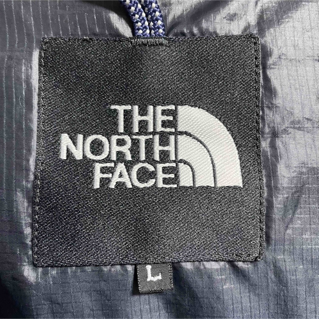 THE NORTH FACE(ザノースフェイス)のザノースフェイス　中綿ナイロンジャケット　刺繍ロゴ　メンズLサイズ メンズのジャケット/アウター(ナイロンジャケット)の商品写真