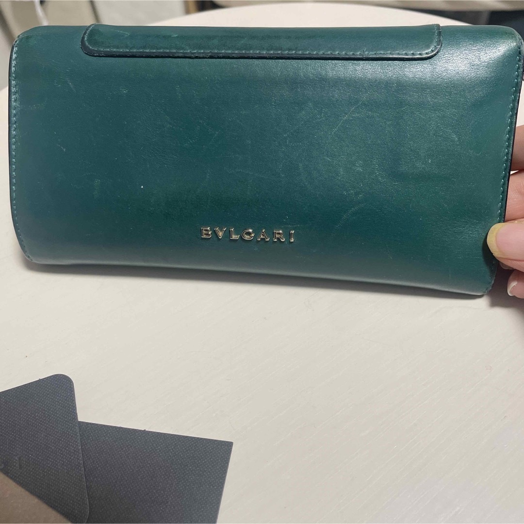 BVLGARI(ブルガリ)のブルガリ　セルペンティ　フォーエバー　蛇　ロゴ金具　グリーン　長財布 レディースのファッション小物(財布)の商品写真