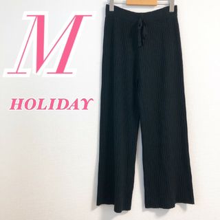 ホリデイ(holiday)のホリデイ　ニットパンツ　M　ブラック　ウエストゴム　きれいめカジュアル　アクリル(カジュアルパンツ)