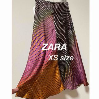 ザラ(ZARA)のZARAロングスカート　ZARAスカート　ZARA ザラロングスカート(ロングスカート)