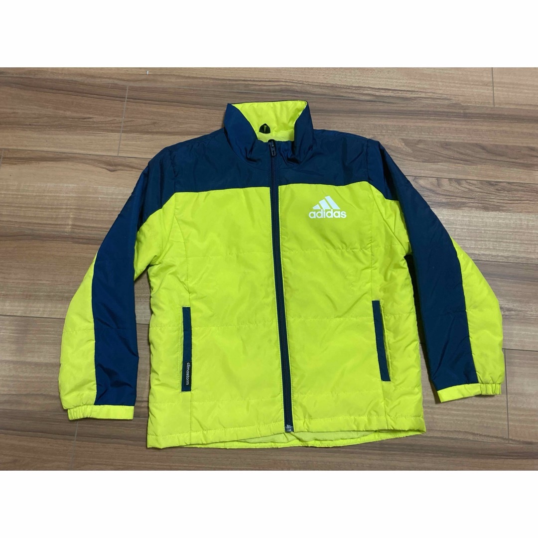 adidas(アディダス)のジャンバー　adidas アディダス　キッズ　130 キッズ/ベビー/マタニティのキッズ服男の子用(90cm~)(ジャケット/上着)の商品写真