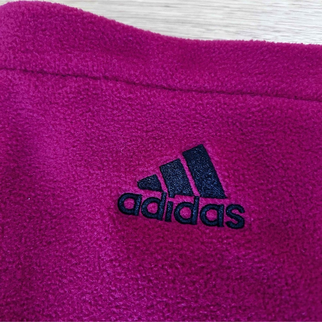 adidas(アディダス)の新品未使用 adidas ネックウォーマー 刺繍ロゴ フリース メンズのファッション小物(ネックウォーマー)の商品写真