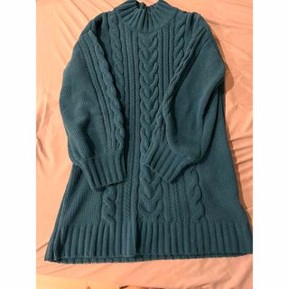 アズールバイマウジー(AZUL by moussy)のAZUL ニット　グリーン　Mサイズ　(ニット/セーター)