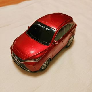 トヨタ(トヨタ)の【非売品】トヨタ　ハリアー　赤　プルバックカー　ミニカー(ミニカー)