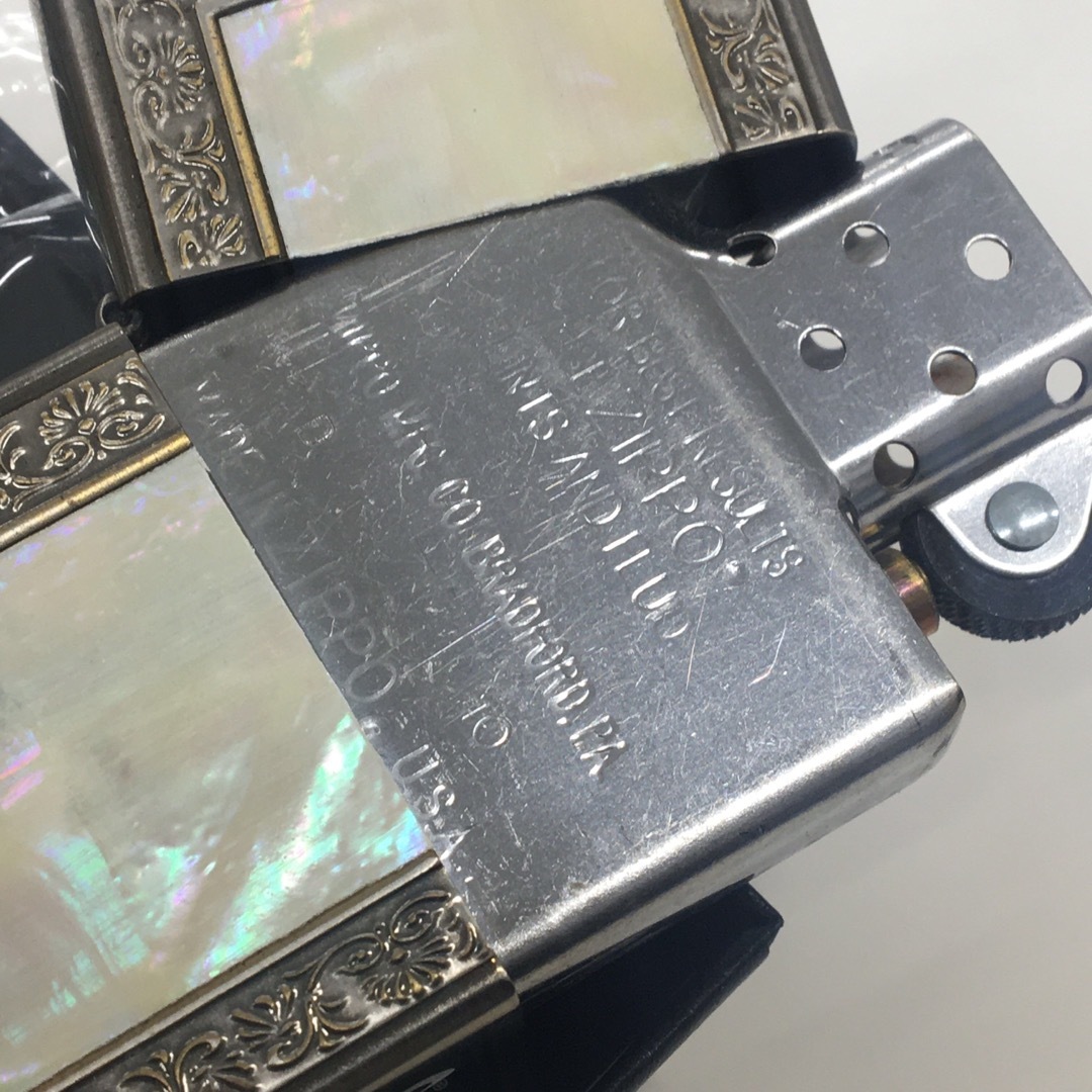 ZIPPO(ジッポー)のZIPPO 新品未使用 シェル 白蝶貝 ホワイト貝貼アラベスク装飾 天然素材 メンズのファッション小物(タバコグッズ)の商品写真