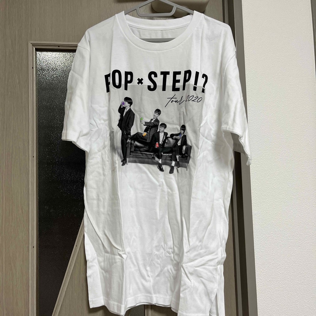 Sexy Zone(セクシー ゾーン)のSEXY ZONE POP×STEP ツアーTシャツ エンタメ/ホビーのタレントグッズ(アイドルグッズ)の商品写真