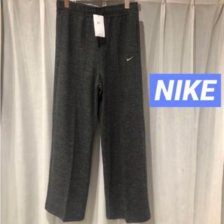 ナイキ(NIKE)の新品未使用タグ付き　NIKE ナイキ　トレーニング ウェア パンツ　レディース(その他)