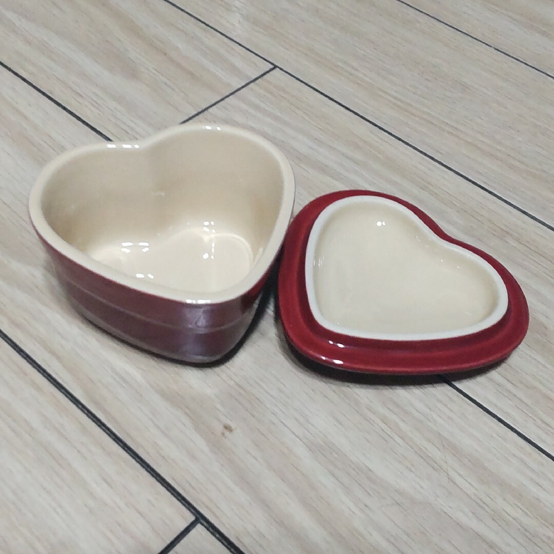 LE CREUSET(ルクルーゼ)のルクルーゼ　ティーフォーワン　ハートラムカン　セット　LE CREUSET インテリア/住まい/日用品のキッチン/食器(食器)の商品写真