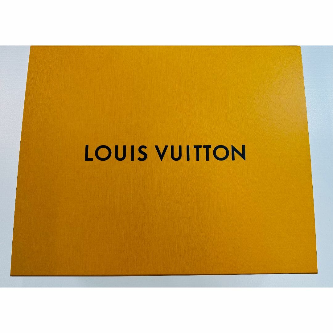 LOUIS VUITTON(ルイヴィトン)の【るる様専用】ヴィトン 22SS オンザゴー MM トートバッグ レディースのバッグ(トートバッグ)の商品写真