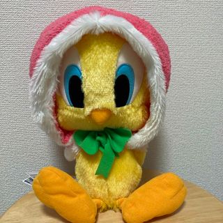 ルーニー・テューンズ　Ｌぬいぐるみ　"トゥイーティー"  ウィンターVer.(キャラクターグッズ)