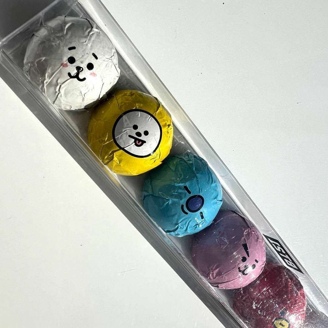 BT21 Shooky チョコパック & ハートポーチ &ファイルケース 3点 エンタメ/ホビーのおもちゃ/ぬいぐるみ(キャラクターグッズ)の商品写真