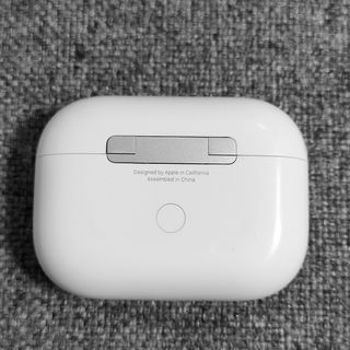 ヘッドフォン/イヤフォン新品 充電ケースのみ AirPods Pro エアーポッズ プロ 国内正規品