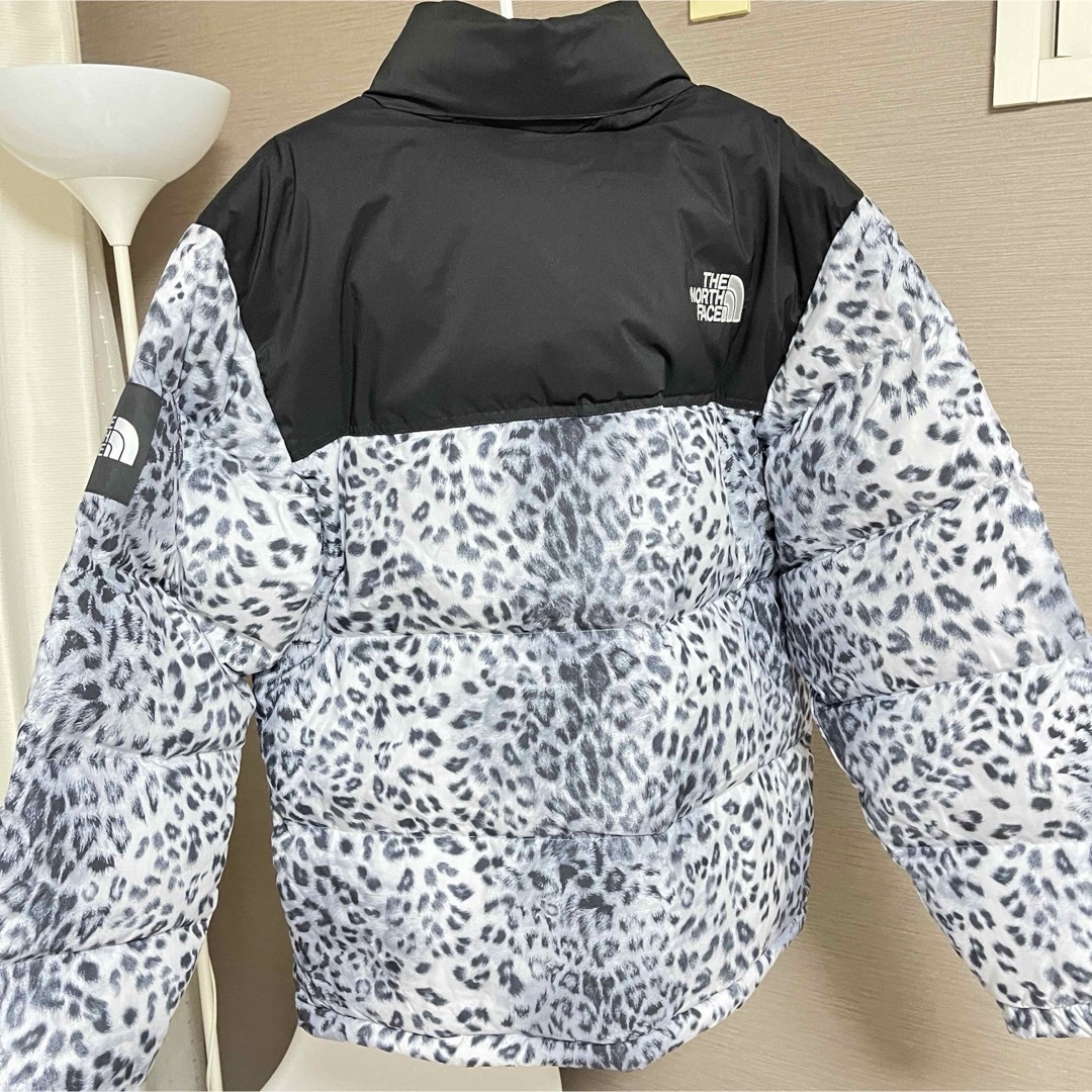 THE NORTH FACE(ザノースフェイス)の新品★韓国 ノースフェイス  レオパード  ダウン NJ1DN51L ヌプシ　 メンズのジャケット/アウター(ダウンジャケット)の商品写真