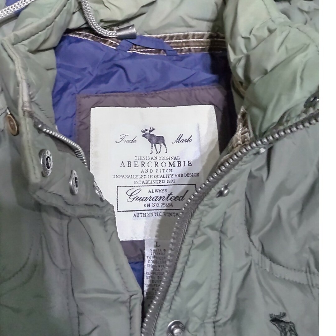 Abercrombie&Fitch(アバクロンビーアンドフィッチ)のアバクロ 正規品　ダウンパファージャケット フード レディース L レディースのジャケット/アウター(ダウンジャケット)の商品写真
