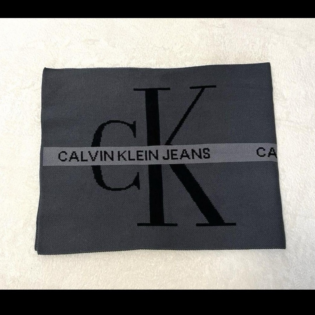 Calvin Klein(カルバンクライン)の【新品未使用】カルバンクライン カルバンクラインジーンズ マフラー ロゴ メンズのファッション小物(マフラー)の商品写真