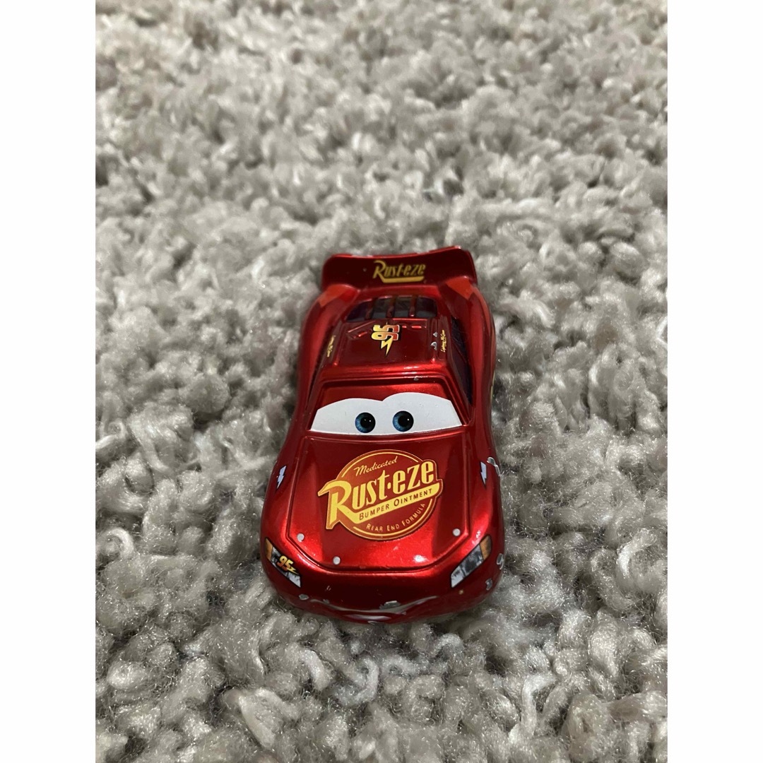 Disney Pixar Cars Character Encyclopedia エンタメ/ホビーの本(洋書)の商品写真