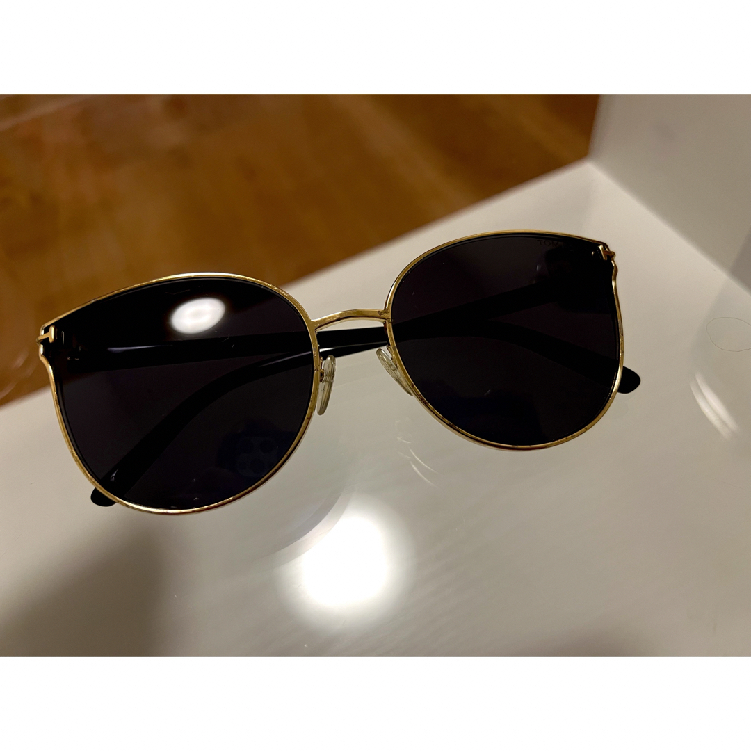 TOM FORD(トムフォード)のトムフォード　サングラス　レディース レディースのファッション小物(サングラス/メガネ)の商品写真