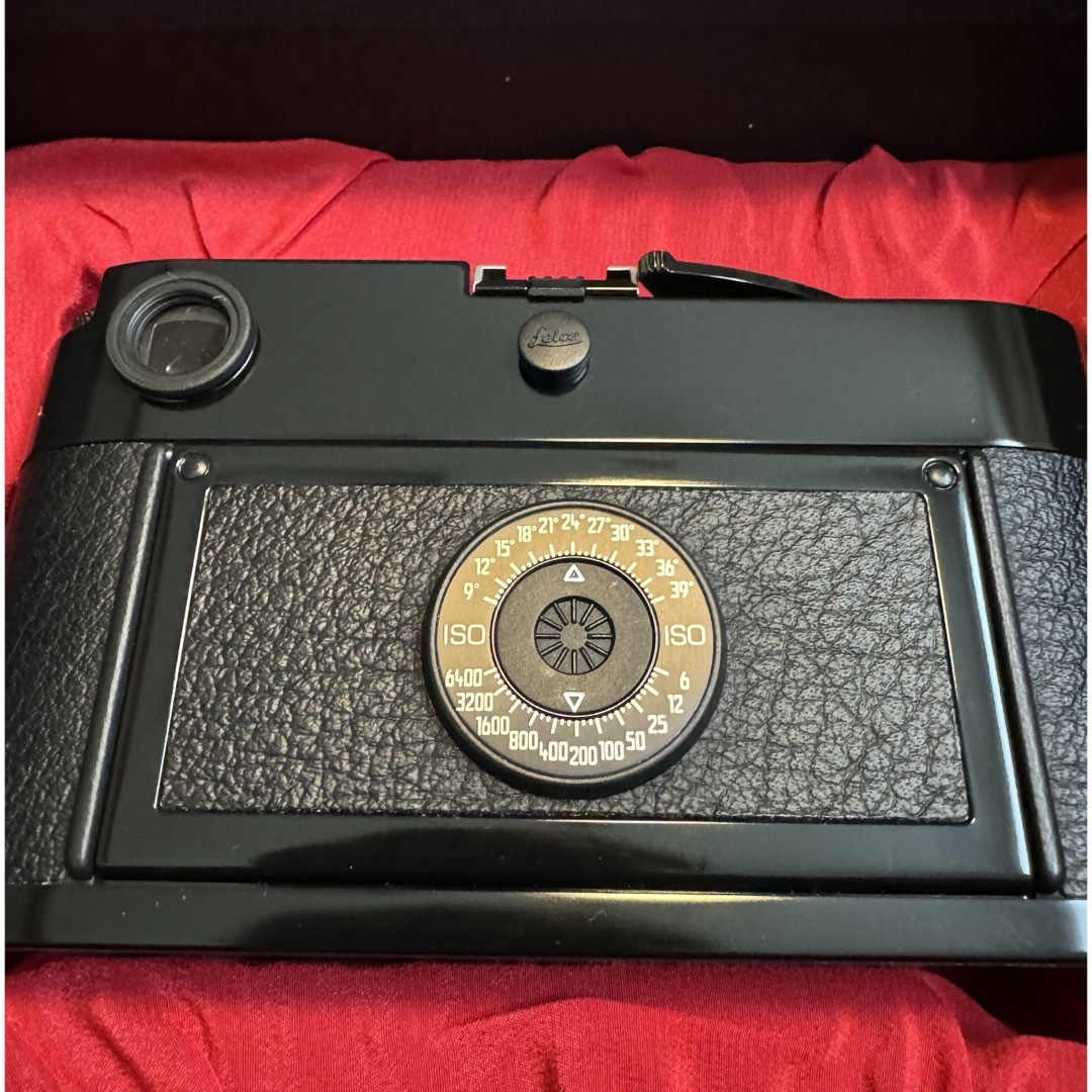 LEICA(ライカ)の【使用感無し】Leica M6 ブラックペイント NSH フルセット スマホ/家電/カメラのカメラ(フィルムカメラ)の商品写真