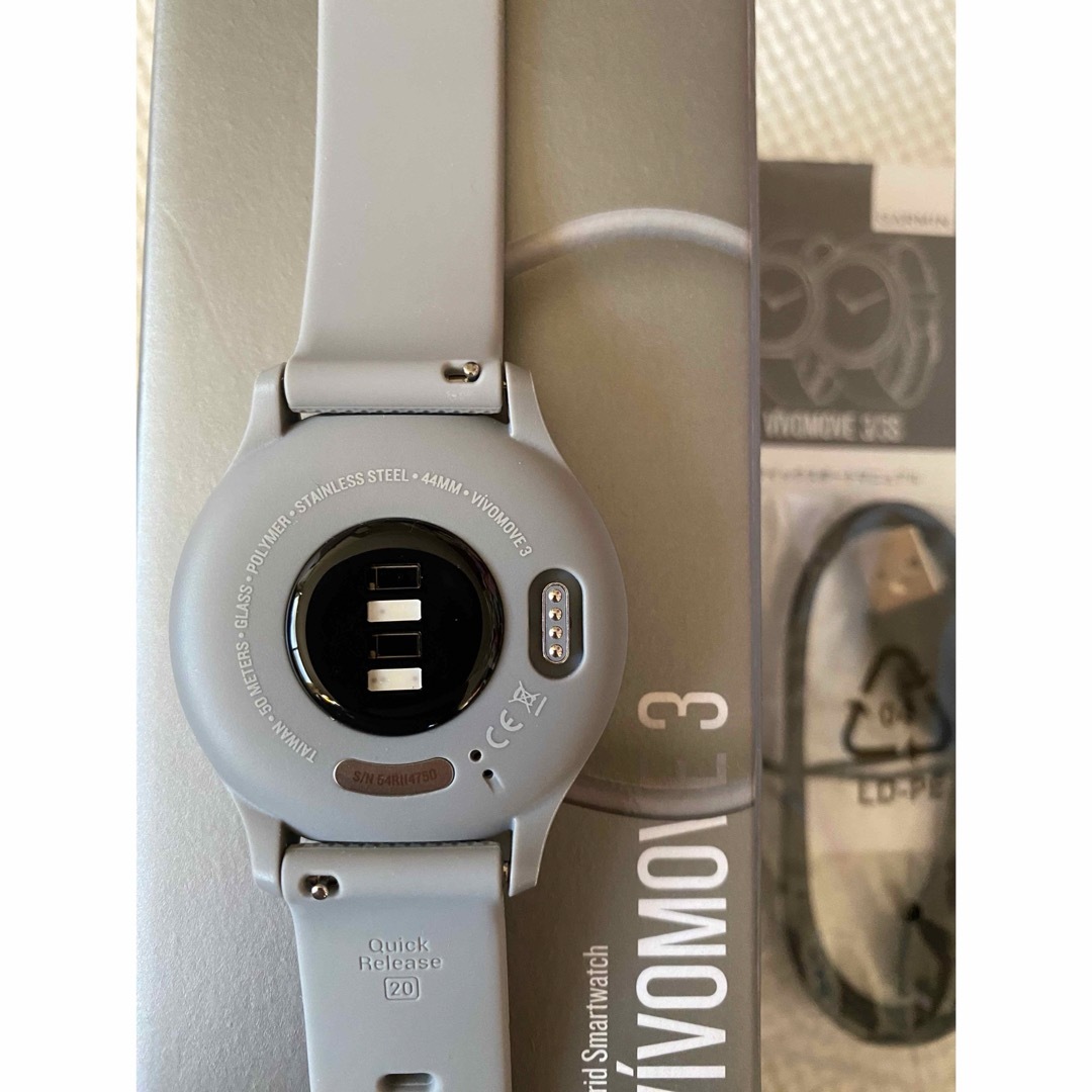 GARMIN(ガーミン)のGARMIN VIVOMOVE3 レディースのファッション小物(腕時計)の商品写真