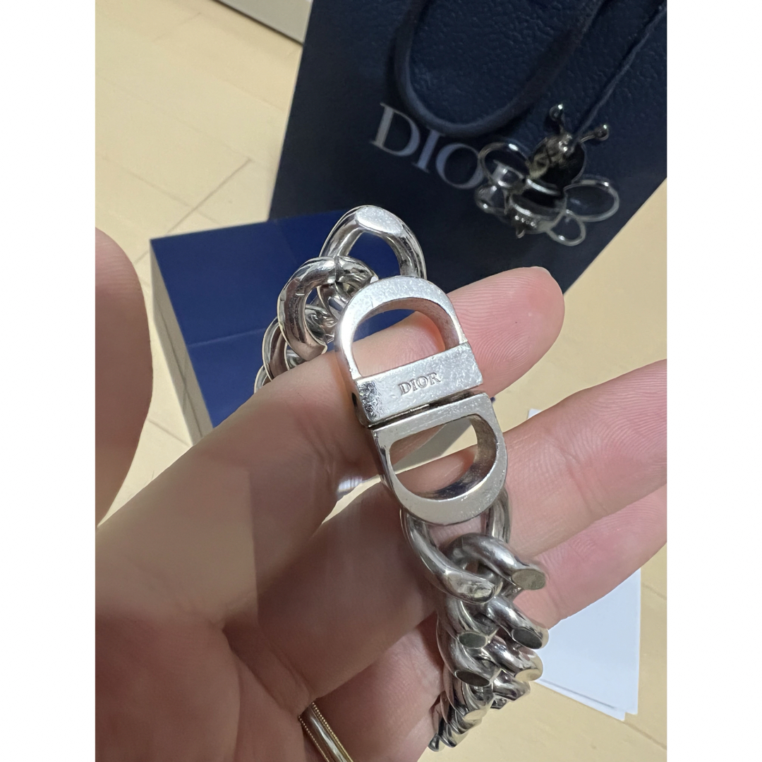 Dior(ディオール)のディオール Dior アイコンシルバーネックレス メンズのアクセサリー(ネックレス)の商品写真